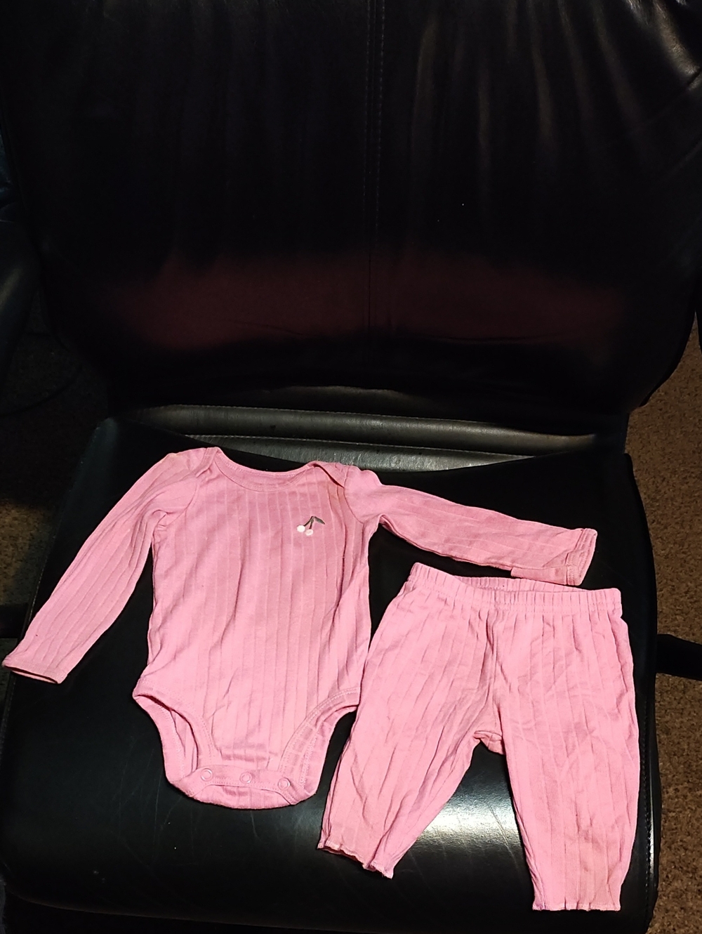 Carter's Ribbed Long-Sleeve Bodysuit and Pants Set Pink Baby 0-3M